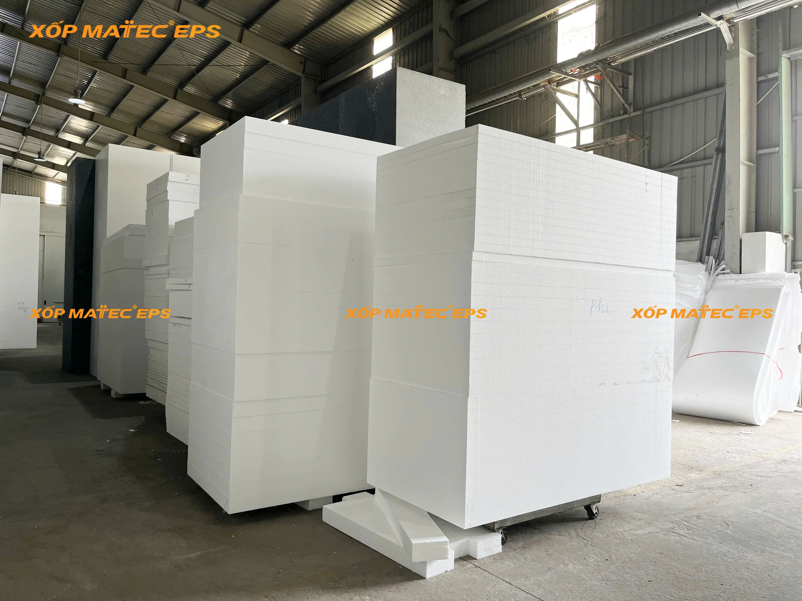 Xốp EPS chống nóng, chống ồn, siêu nhẹ